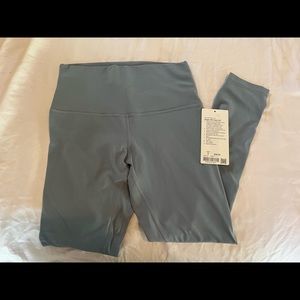 NWT Lululemon align leggings